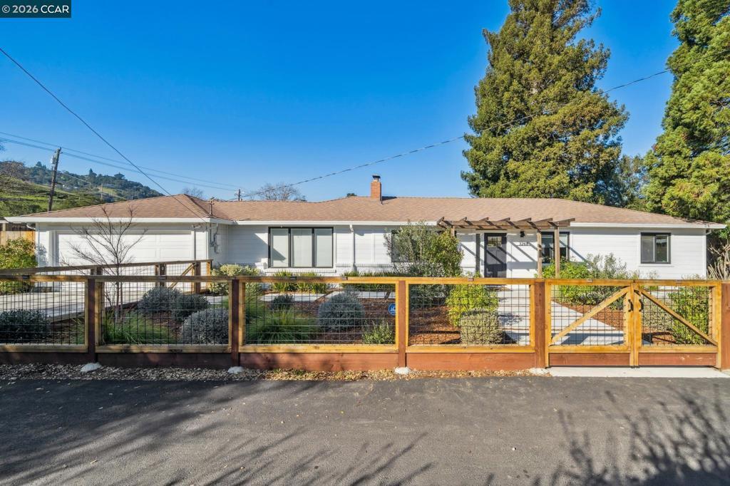 Photo of Listing #41120817