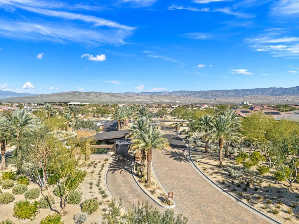 39 Cabernet, Rancho Mirage