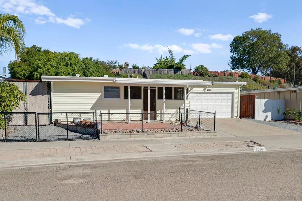 Photo of Listing #2601135SD