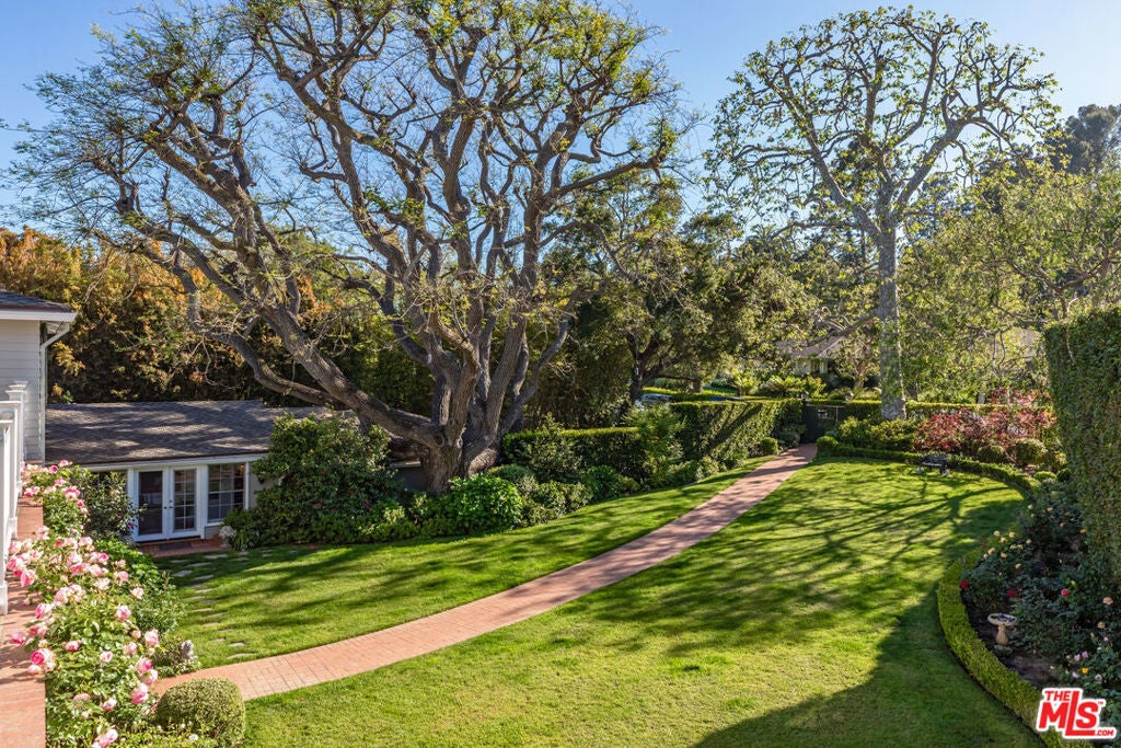 Photo of Listing #26637017