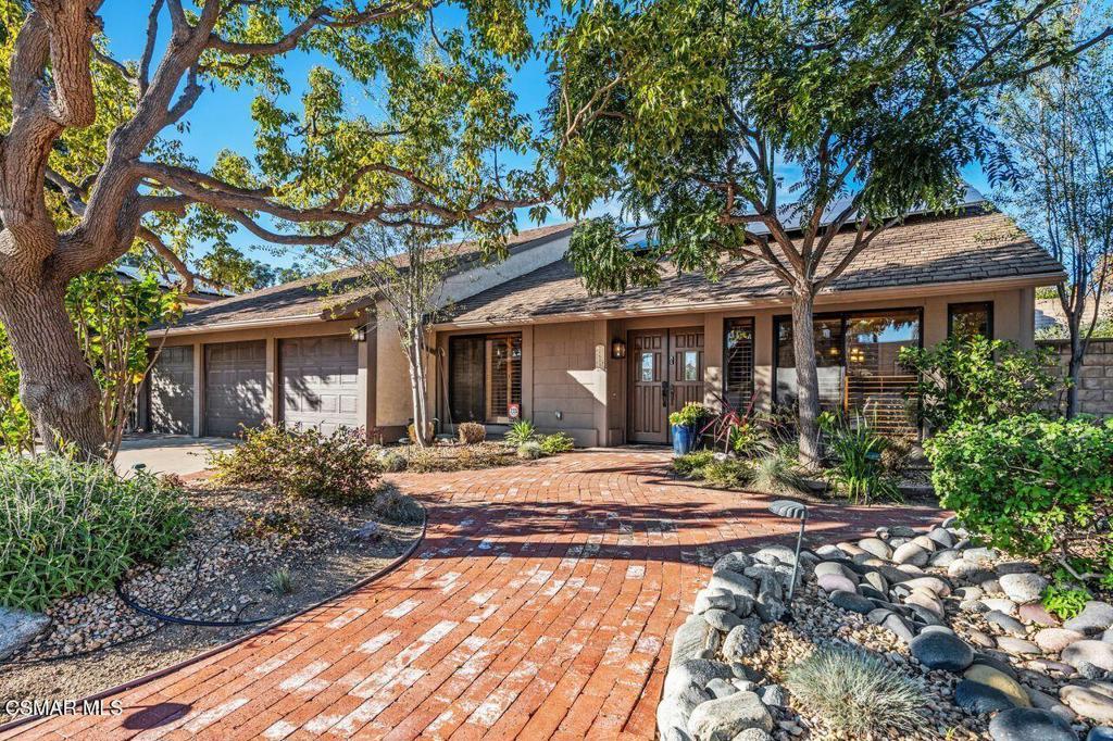 Photo of Listing #226000216