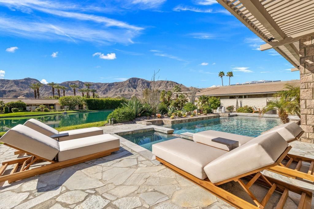 9 Regency Drive, Rancho Mirage