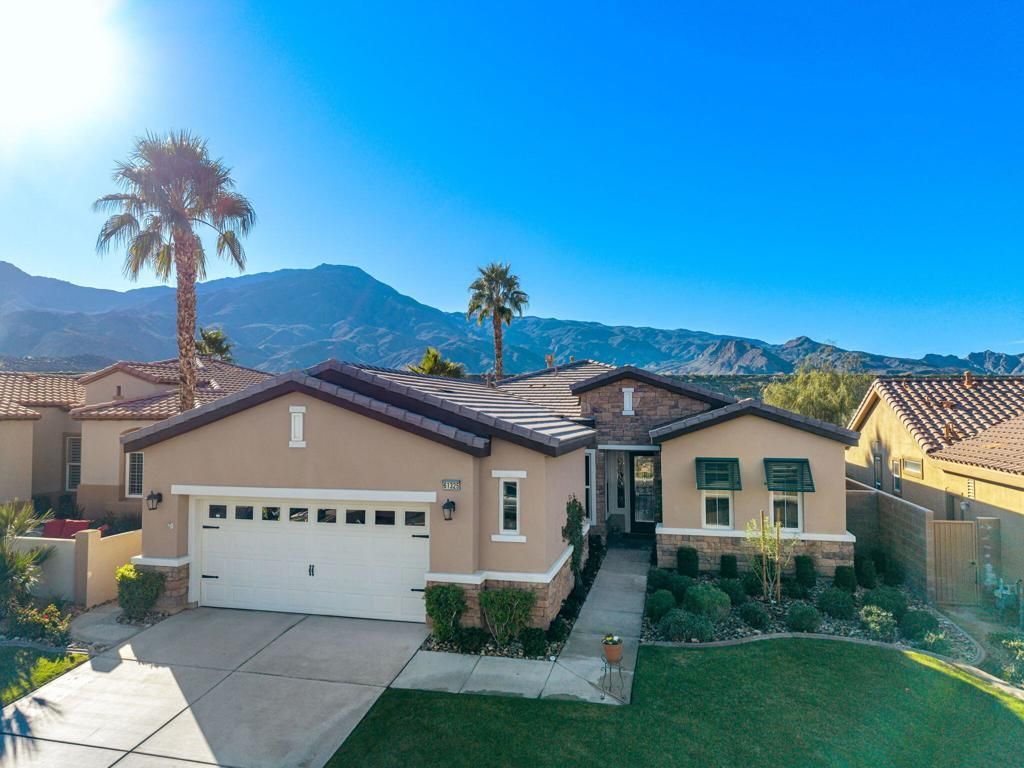 61325 Living Stone Drive, La Quinta
