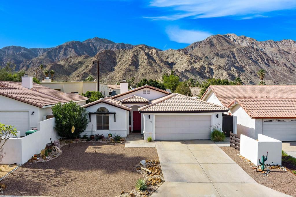 54105 Avenida Obregon, La Quinta