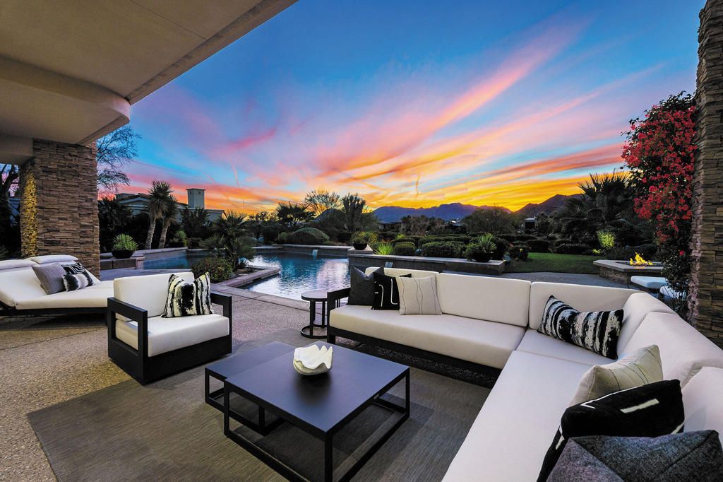940 Andreas Canyon Drive, Palm Desert