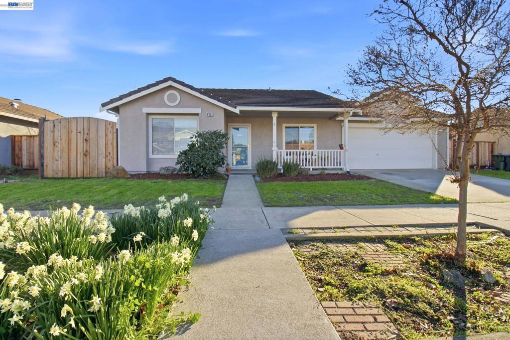 Photo of Listing #41121550