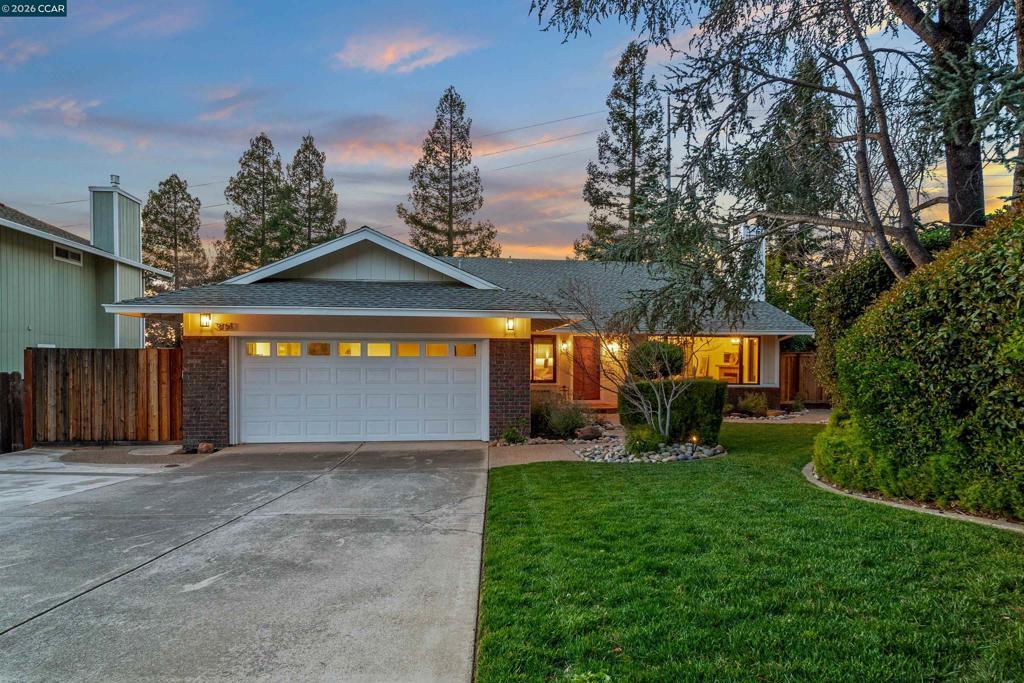 Photo of Listing #41121568