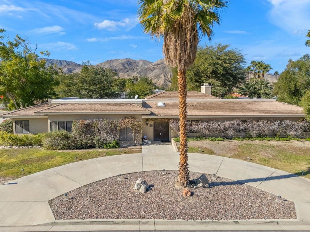 46451 Goldenrod Lane, Palm Desert