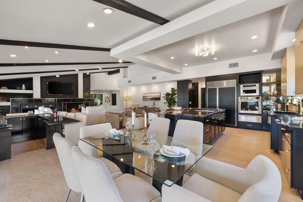 73729 Agave Lane, Palm Desert
