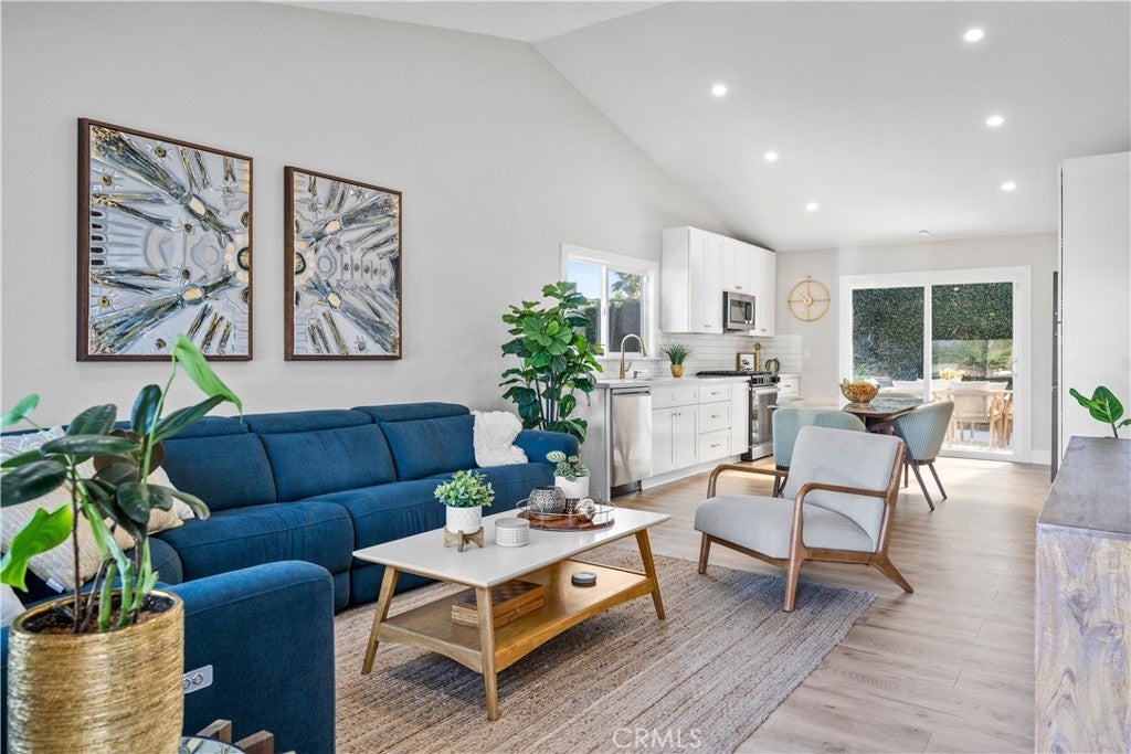 Photo of Listing #OC26015106