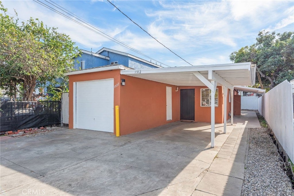 Photo of Listing #DW26015934