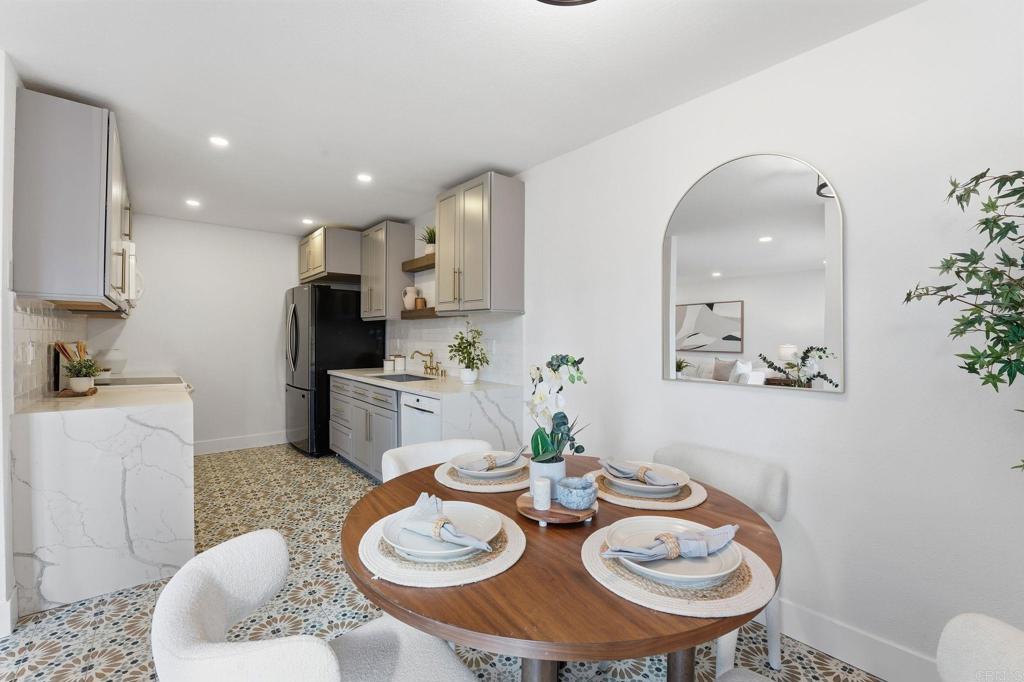 Photo of Listing #PTP2600614