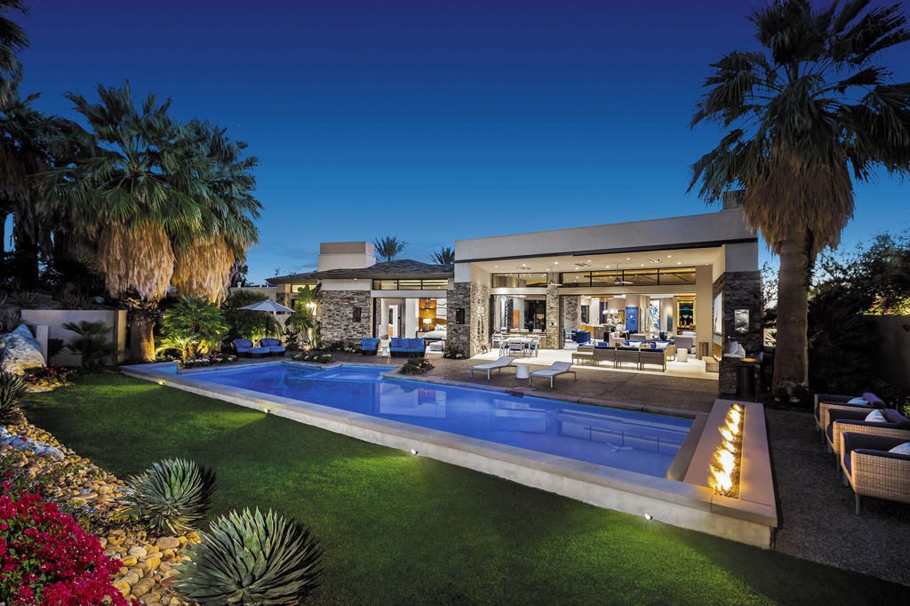 878 Andreas Canyon Drive, Palm Desert
