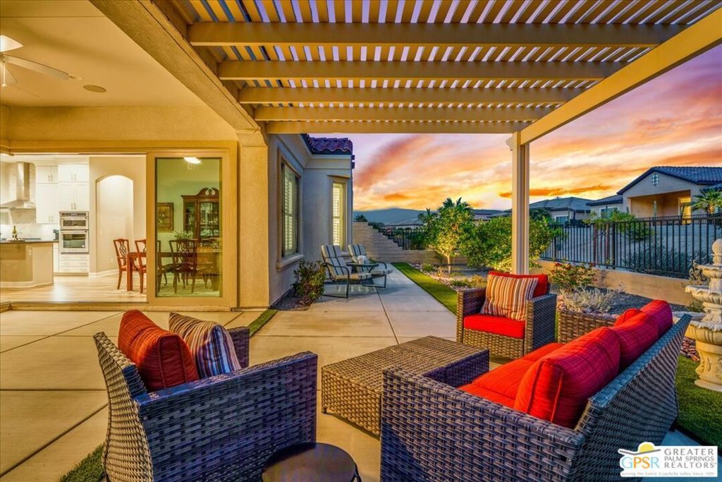 25 Carmenere, Rancho Mirage