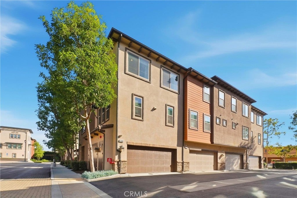 Photo of Listing #OC26013494