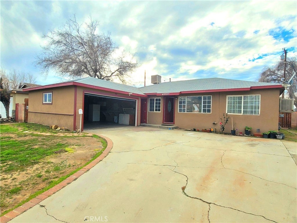 Photo of Listing #DW26019640