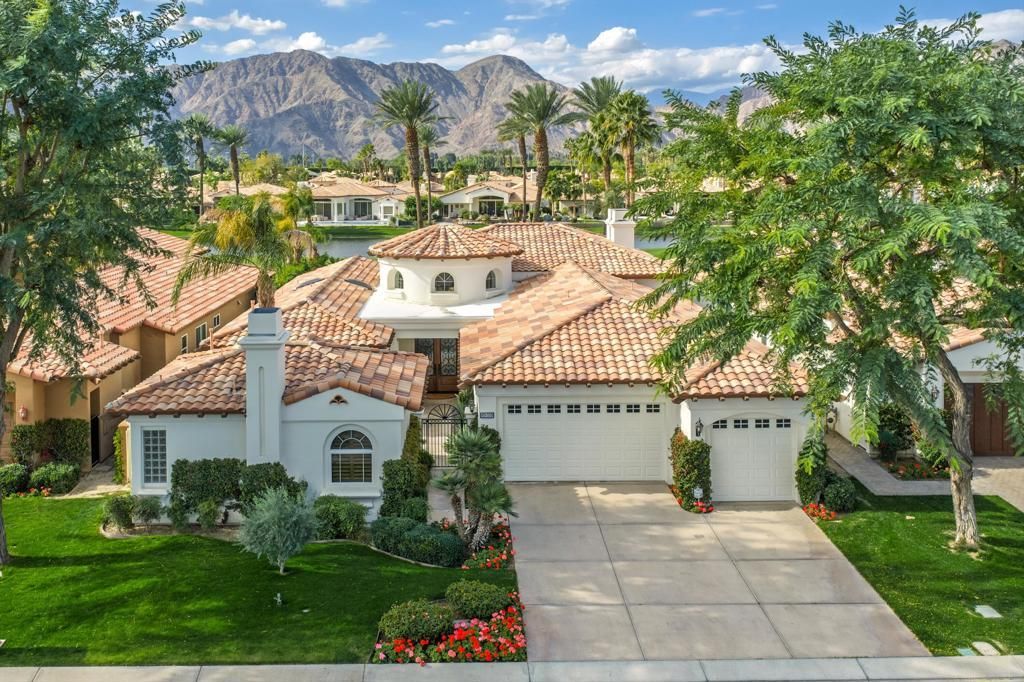 49559 Via Conquistador, La Quinta