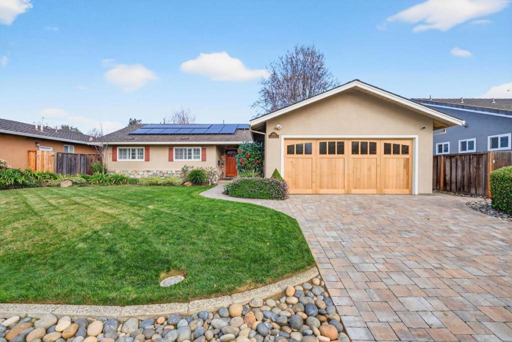 Photo of Listing #ML82032840