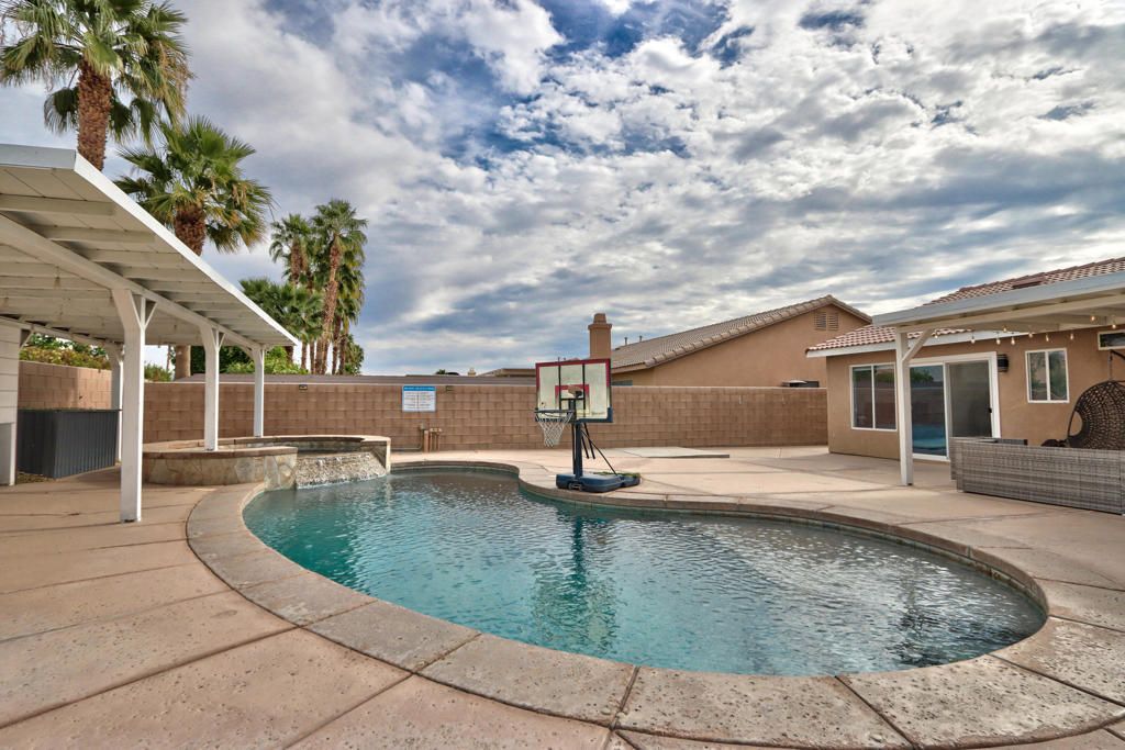 81358 Avenida Blanca, Indio