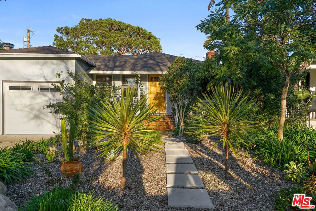 Photo of Listing #26636361