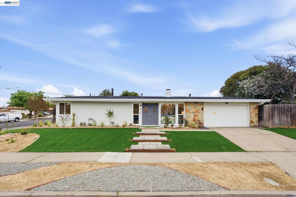 Photo of Listing #41122426