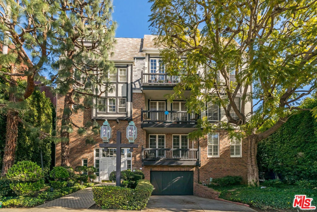 Photo of Listing #26644971