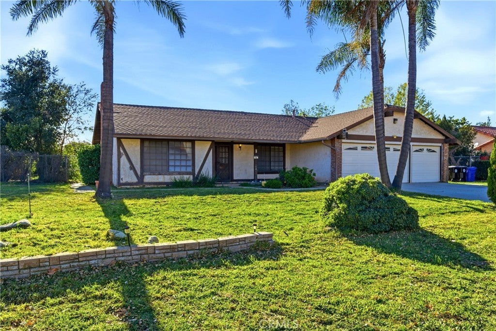 Photo of Listing #RS26020072