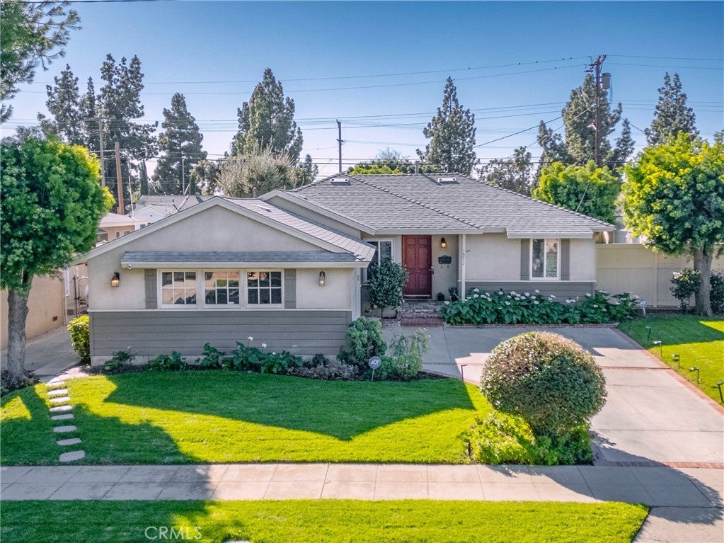 Photo of Listing #SR26021240