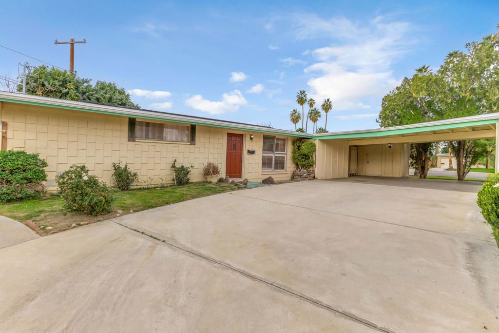 74127 Velardo Drive, Palm Desert