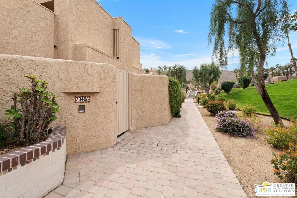 73406 Irontree Drive, Palm Desert