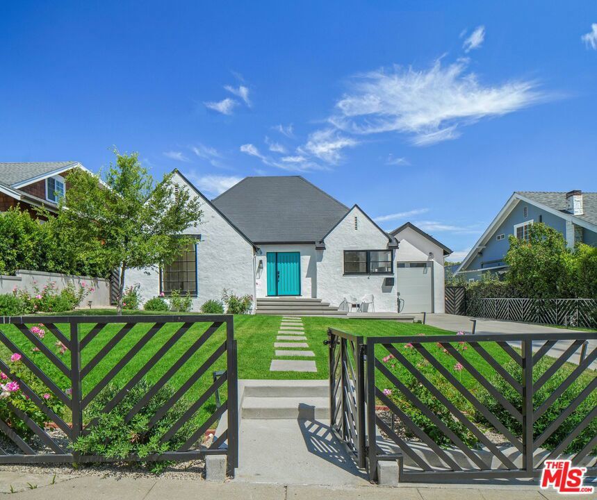 Photo of Listing #26645597