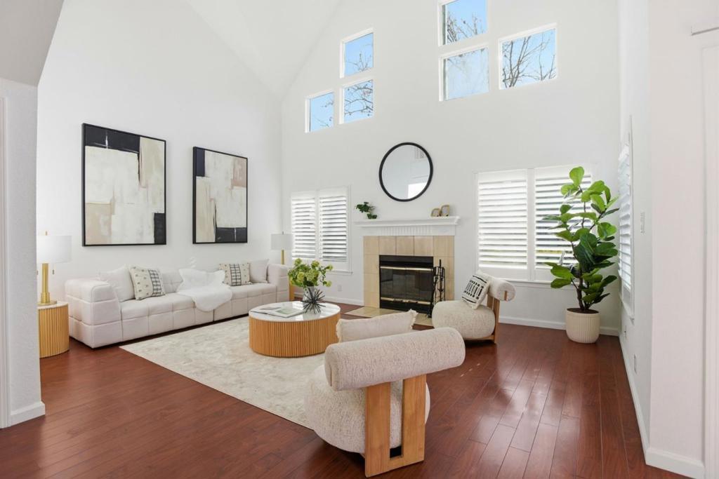 Photo of Listing #ML82033243