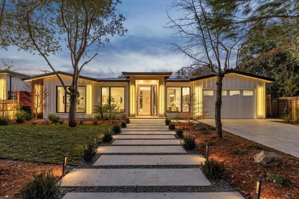 Photo of Listing #ML82033320