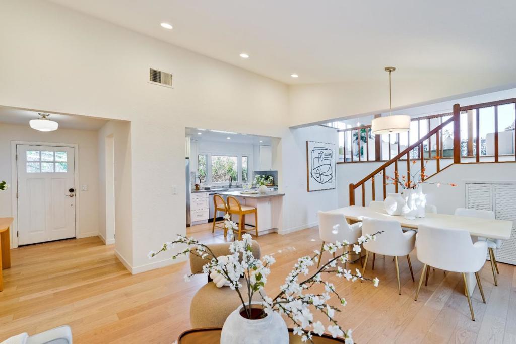 Photo of Listing #ML82033511