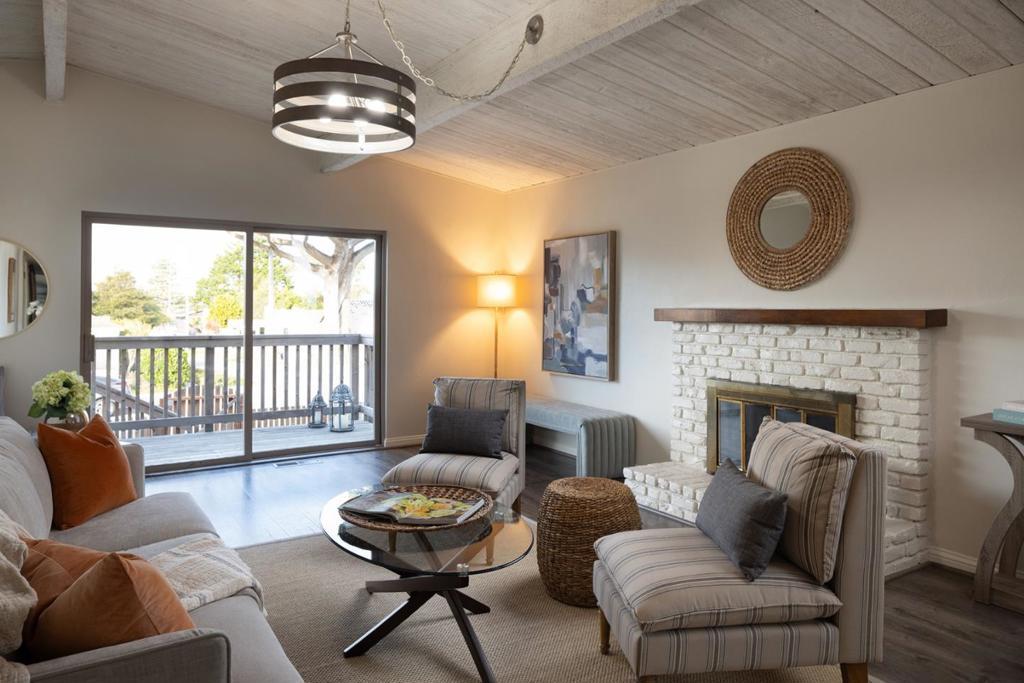 Photo of Listing #ML82033582