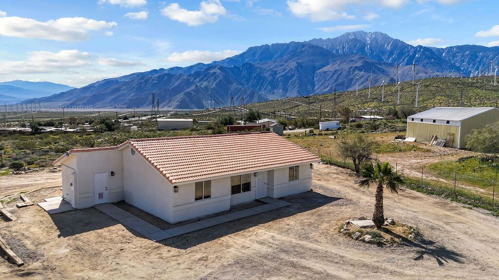 15310 Desert View Road, Palm Springs