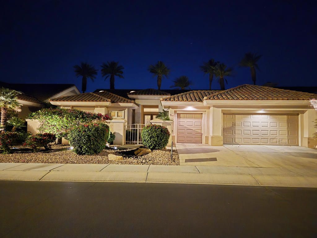 38104 Sunny Days Drive, Palm Desert