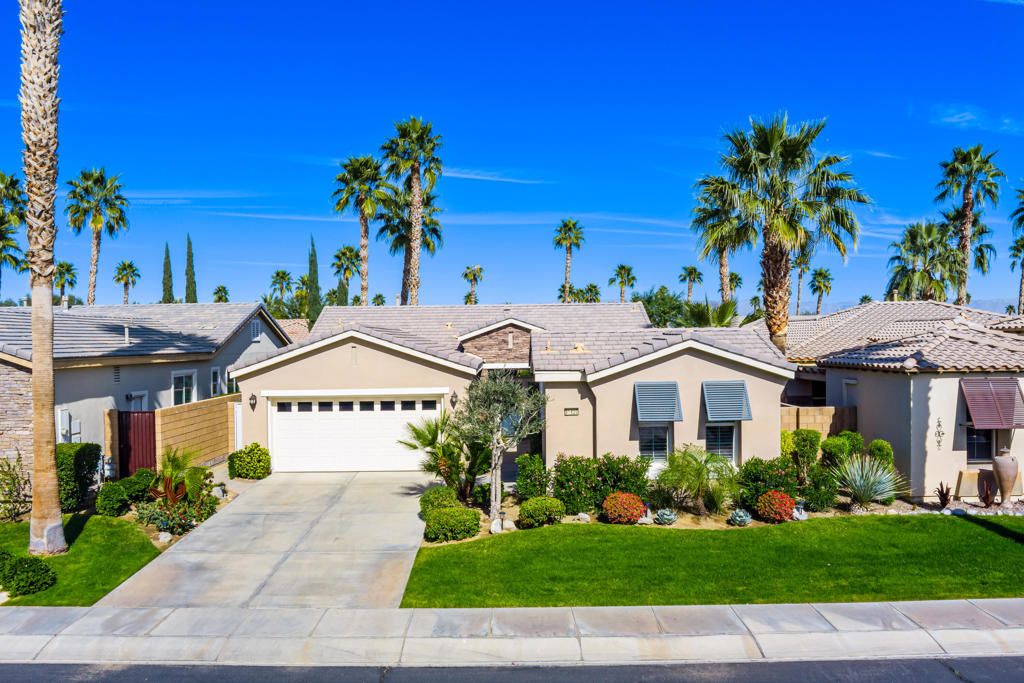 81820 Golden Star Way, La Quinta
