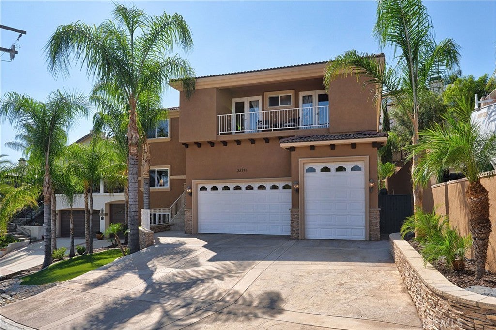 Photo of Listing #IV26023086