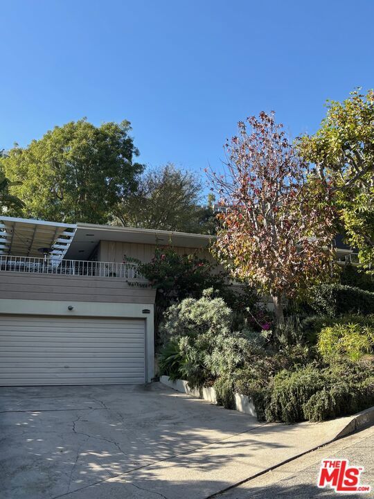 Photo of Listing #26645527