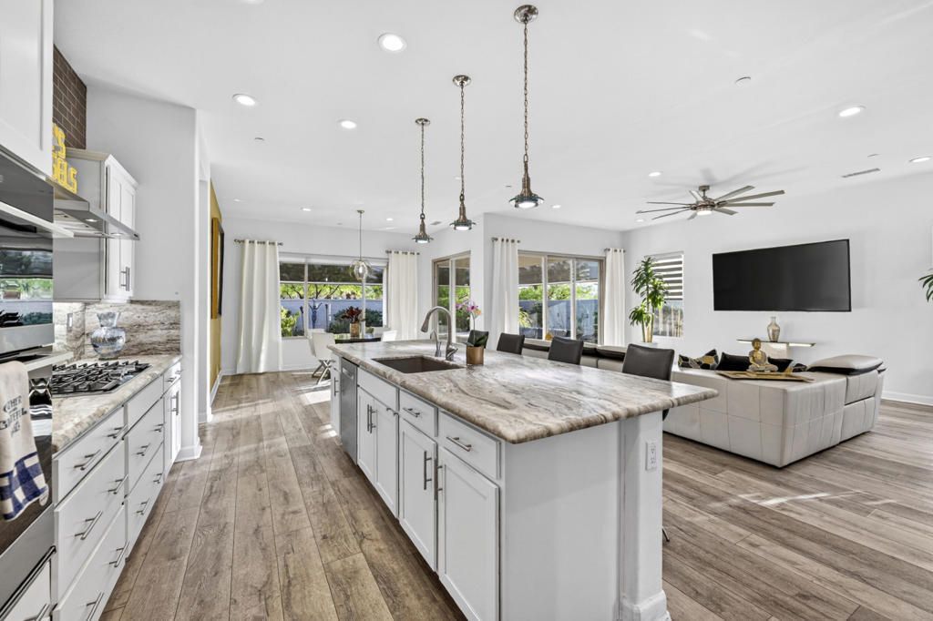 55 Cabernet, Rancho Mirage