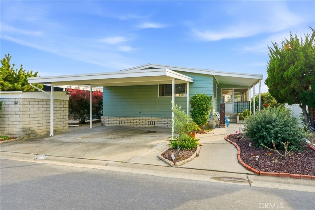 Photo of Listing #OC26022200