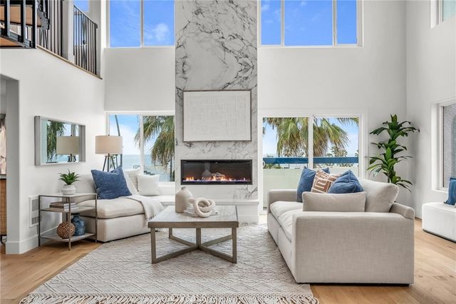 200 S Catalina Avenue 403, Redondo Beach.