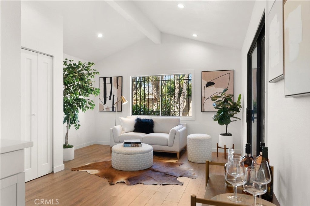 Photo of Listing #SB26025704