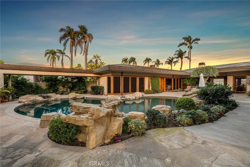 Photo of Listing #OC26029651