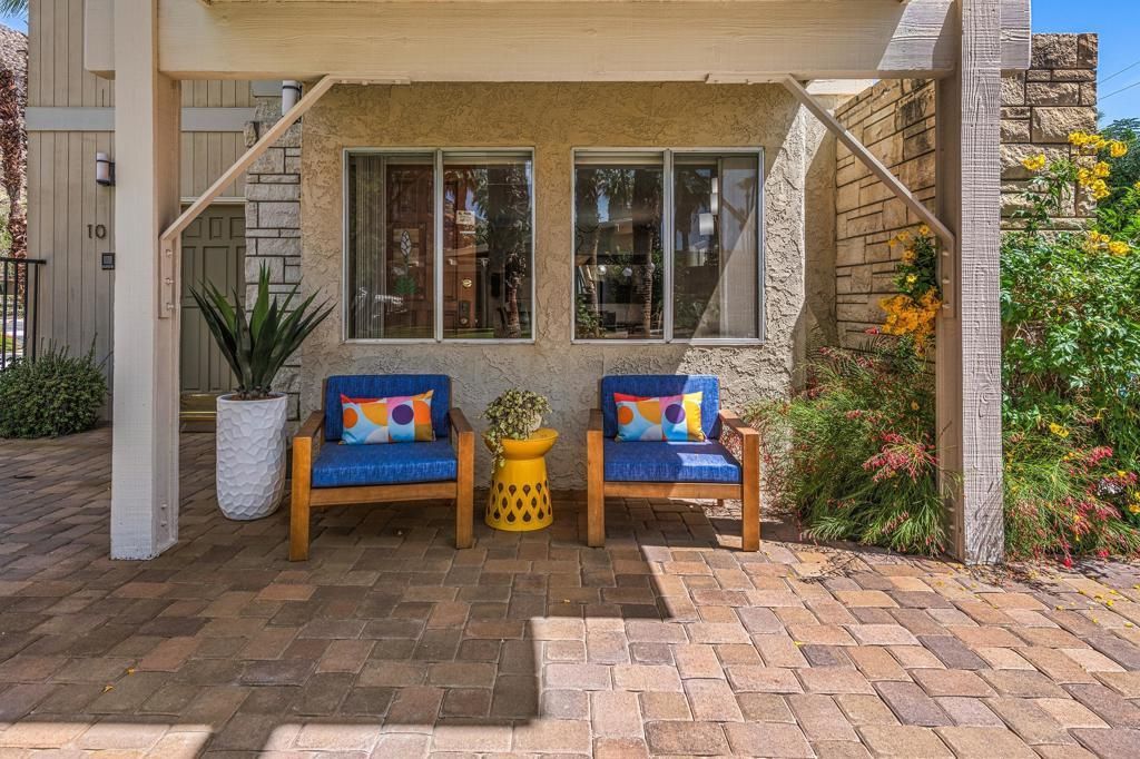 290 S San Jacinto Drive # 9, Palm Springs
