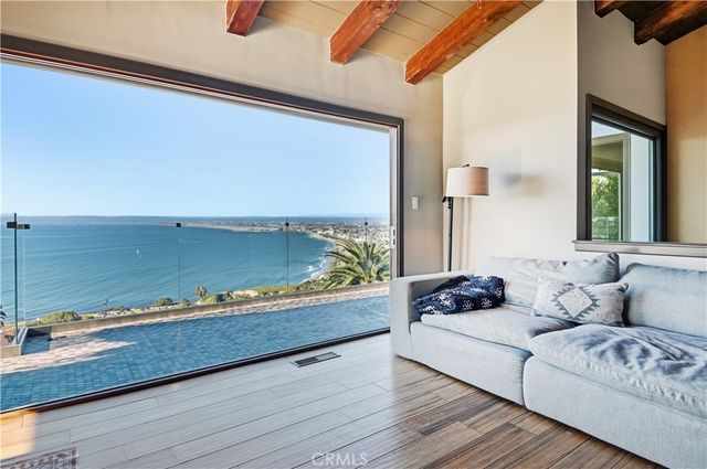 773 Via Somonte, Palos Verdes Estates.