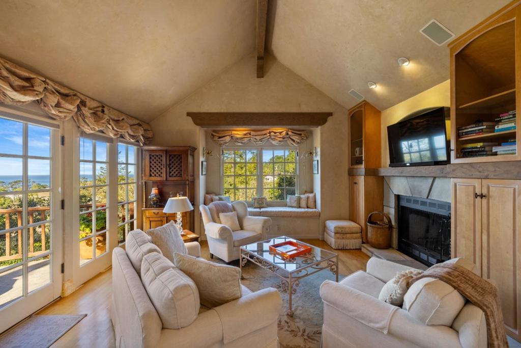 Photo of Listing #ML82034791