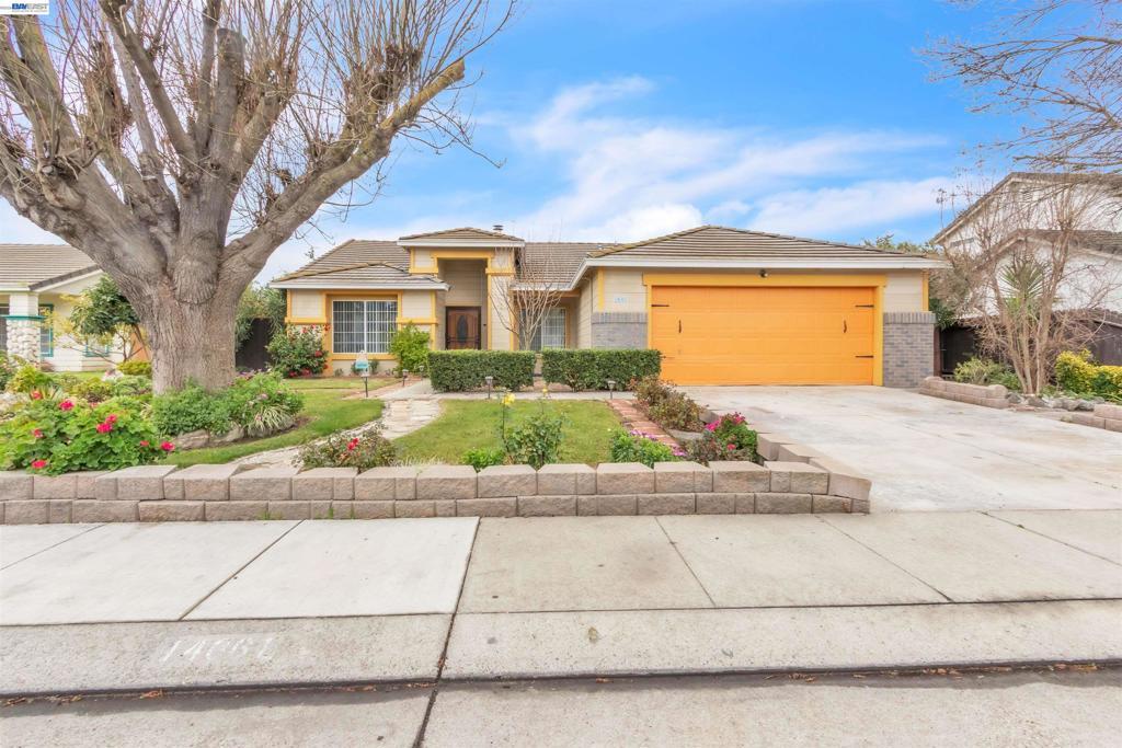 Photo of Listing #41123899