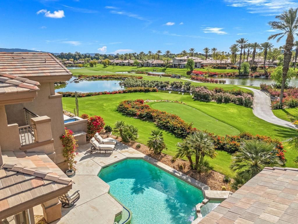 713 Red Arrow Trail, Palm Desert